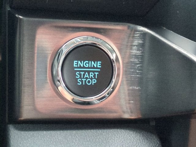 2026 Ford Super Duty F-550 DRW LARIAT