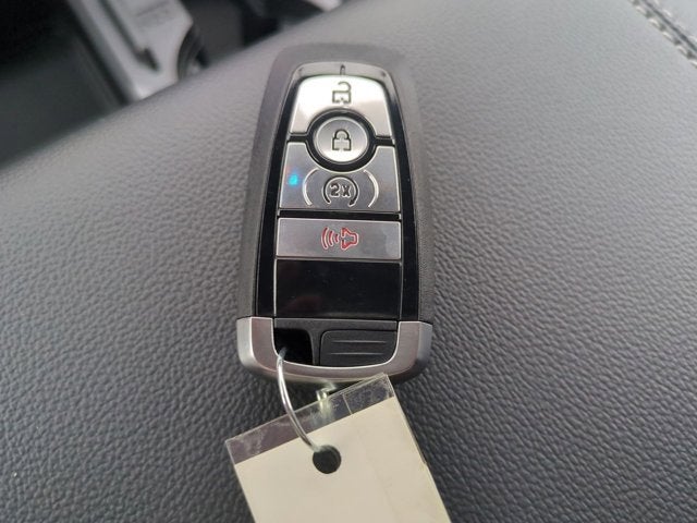 2026 Ford Super Duty F-550 DRW LARIAT