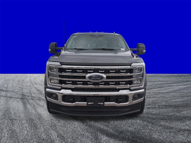 2026 Ford Super Duty F-550 DRW LARIAT