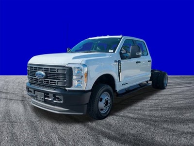 2026 Ford Super Duty F-350 DRW XL