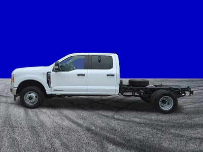 2026 Ford Super Duty F-350 DRW XL