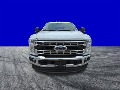 2026 Ford Super Duty F-350 DRW XL