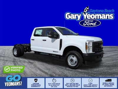 2027 Ford Super Duty F-350 DRW XL