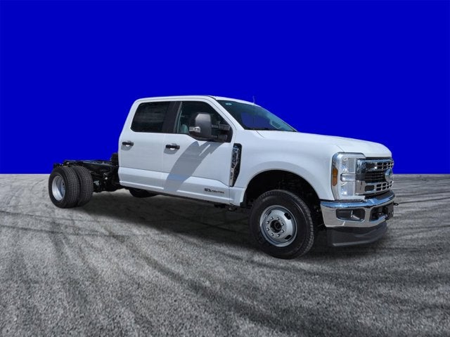 2026 Ford Super Duty F-350 DRW XL