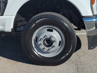 2026 Ford Super Duty F-350 DRW XL