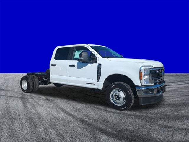 2026 Ford Super Duty F-350 DRW XL