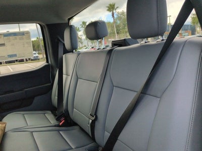 2027 Ford Super Duty F-350 DRW XL