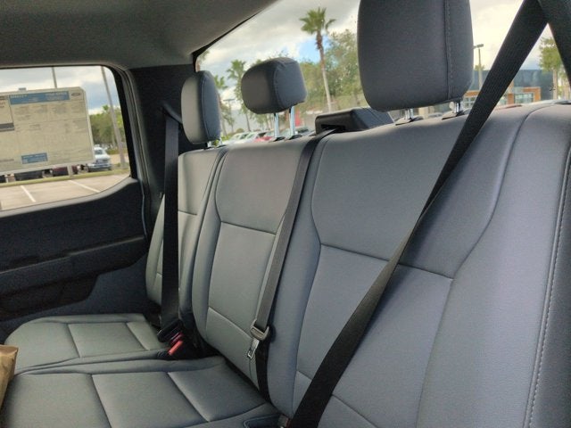 2027 Ford Super Duty F-350 DRW XL