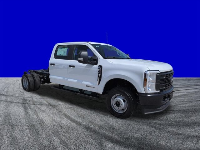 2026 Ford Super Duty F-350 DRW XL