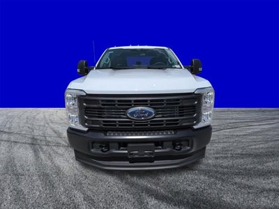 2026 Ford Super Duty F-350 DRW XL