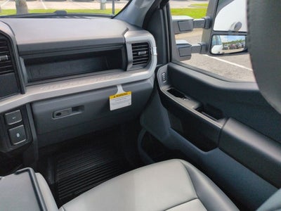 2026 Ford Super Duty F-350 DRW XL