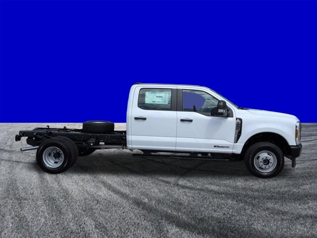 2026 Ford Super Duty F-350 DRW XL