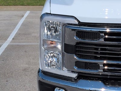 2026 Ford Super Duty F-350 DRW XL