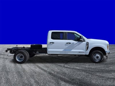 2026 Ford Super Duty F-350 DRW XL