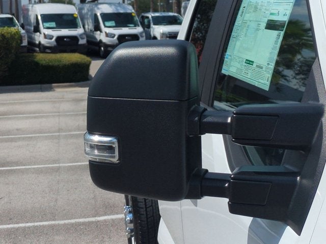 2025 Ford Super Duty F-350 SRW XL