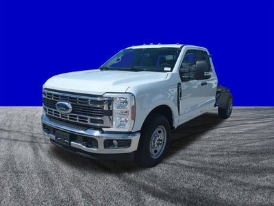 2025 Ford Super Duty F-350 SRW XL
