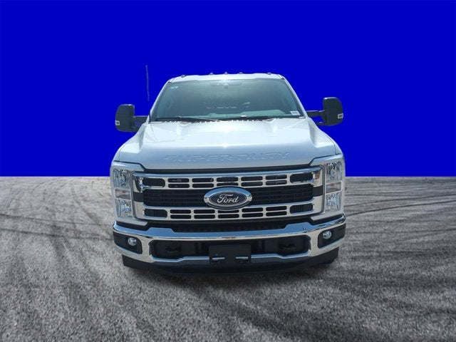 2025 Ford Super Duty F-350 SRW XL