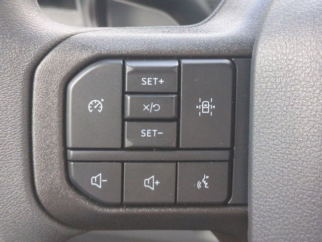 2025 Ford Super Duty F-350 SRW XL