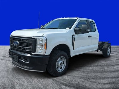 2025 Ford Super Duty F-350 SRW XL