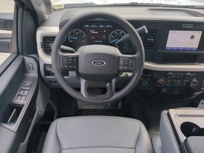 2025 Ford Super Duty F-350 DRW XL