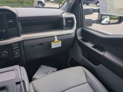 2025 Ford Super Duty F-350 DRW XL