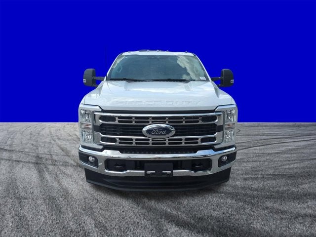 2025 Ford Super Duty F-350 DRW XL
