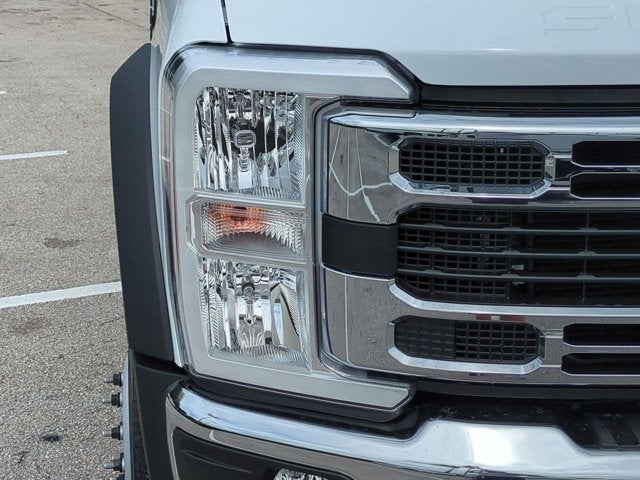 2026 Ford Super Duty F-550 DRW XL