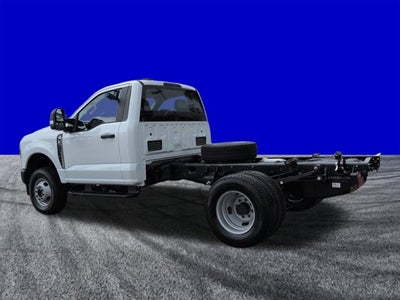 2026 Ford Super Duty F-350 DRW XL