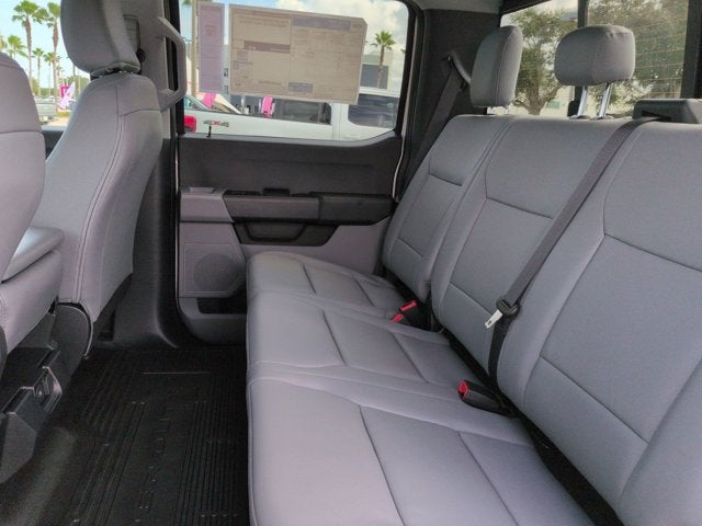 2027 Ford Super Duty F-550 DRW XL