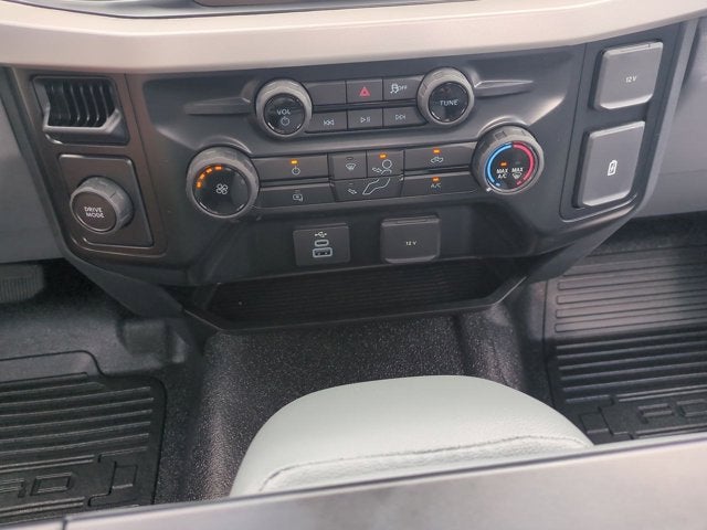 2026 Ford Super Duty F-550 DRW XL