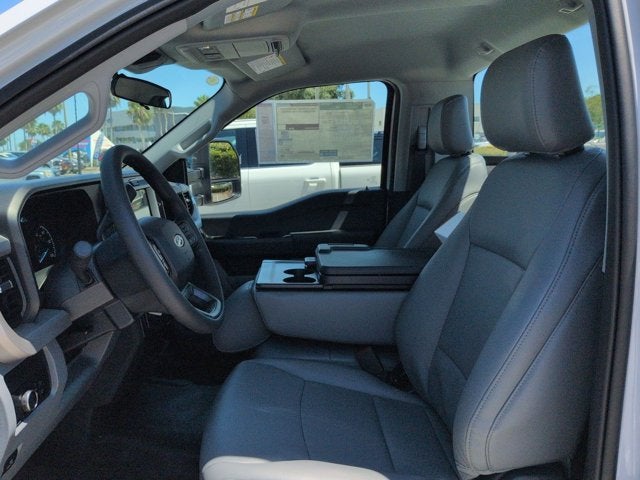 2026 Ford Super Duty F-550 DRW XL
