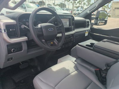 2026 Ford Super Duty F-550 DRW XL