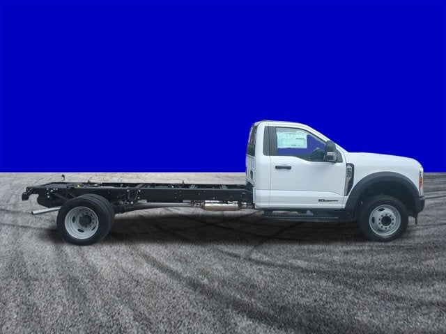 2026 Ford Super Duty F-550 DRW XL