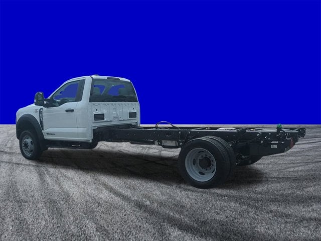 2026 Ford Super Duty F-550 DRW XL