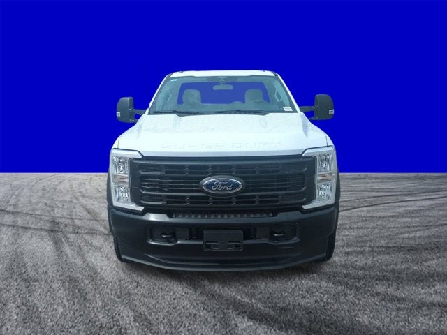 2026 Ford Super Duty F-550 DRW XL