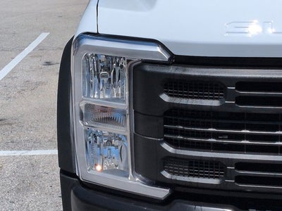 2026 Ford Super Duty F-550 DRW XL
