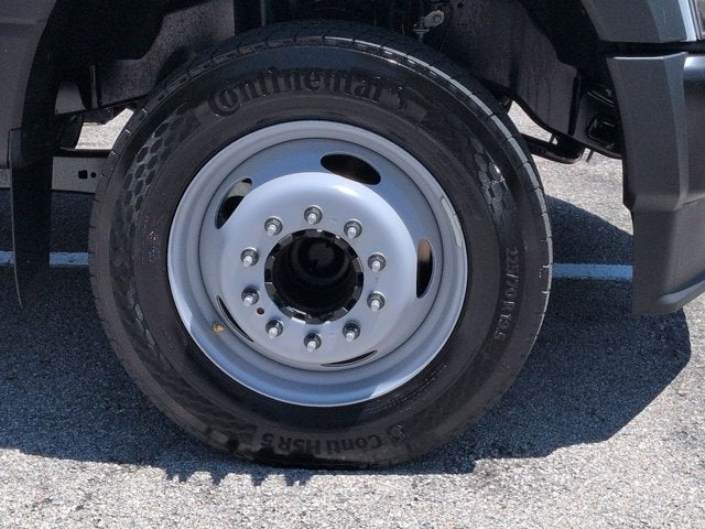 2026 Ford Super Duty F-550 DRW XL