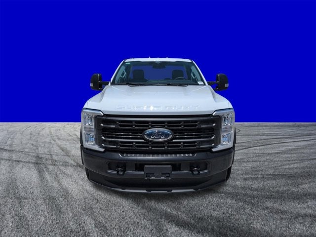 2026 Ford Super Duty F-550 DRW XL