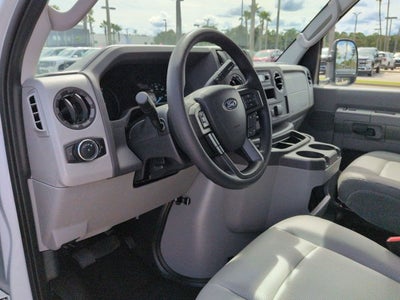 2027 Ford E-Series Cutaway Base