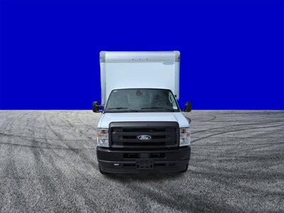 2027 Ford E-Series Cutaway Base