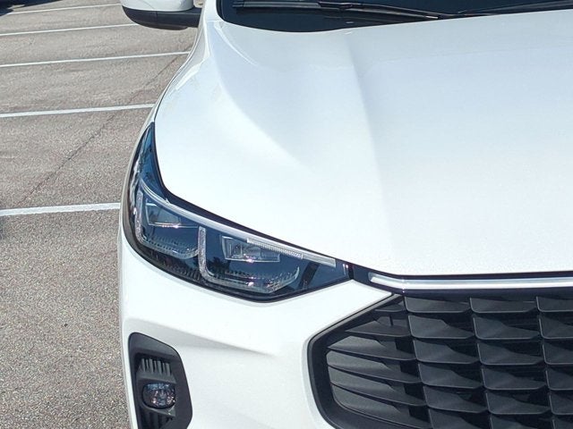 2026 Ford Escape Platinum