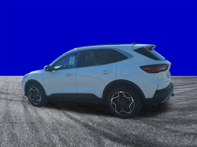 2026 Ford Escape Platinum