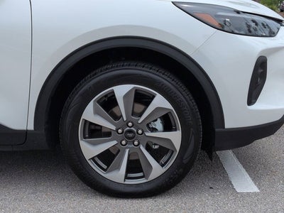 2025 Ford Escape Platinum