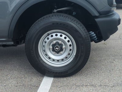 2025 Ford Bronco Base