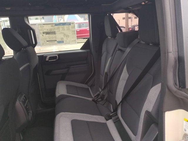 2025 Ford Bronco Base