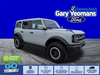 2026 Ford Bronco Outer Banks