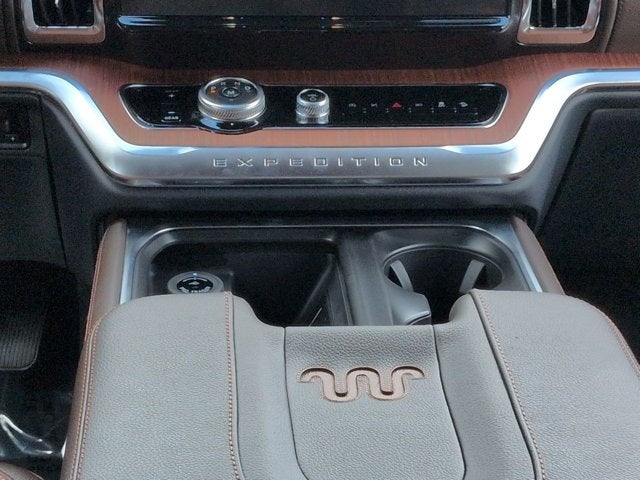 2027 Ford Expedition King Ranch