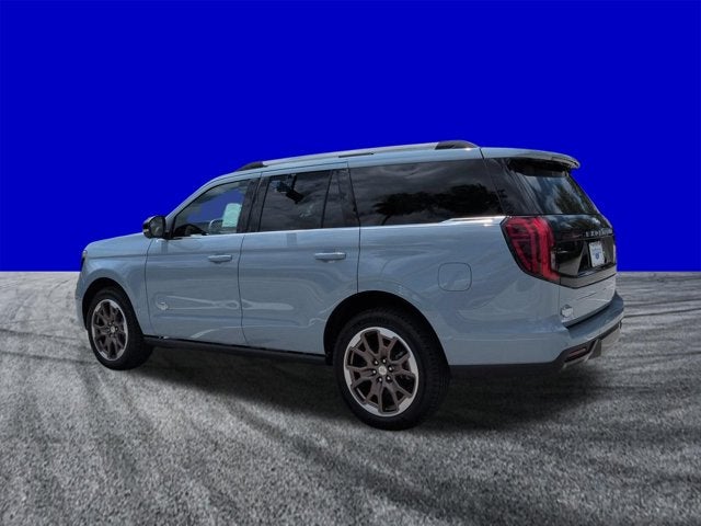 2027 Ford Expedition King Ranch