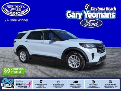 2026 Ford Explorer Active with 200A Pkg