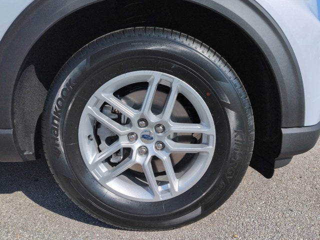 2026 Ford Explorer Active with 200A Pkg